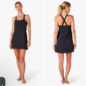 Beyond Yoga Spacedye Move It Active Dress in Black Charcoal With Shorts Size S